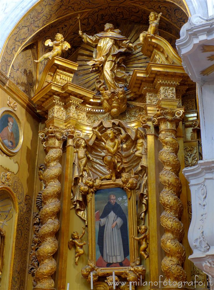 Gallipoli (Lecce, Italy) - Retable of the altar of St. Dominic in the Church of San Domenico al Rosario